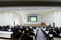 【薬学科】第39回日本薬学会九州山口支部大会が本学で開催されました。