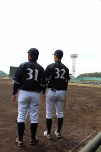 【学生生活】長崎国際大学硬式野球部に2名のコーチが就任しました