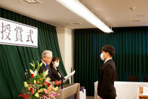 【大学総合】令和元年度 NIU賞表彰式を開催しました！