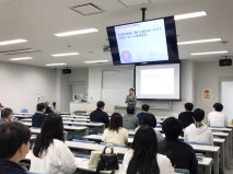 【薬学科】 日本薬学会九州山口支部 特別講演会が行われました。
