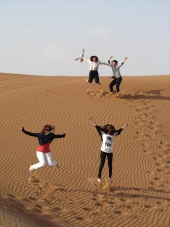 砂漠でジャンプ！？