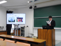 【大学院】観光学専攻内修士論文中間発表会が行われました。