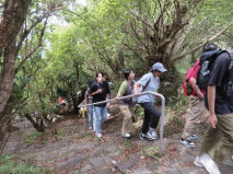 妙見岳山頂へ