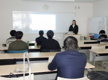 ②一社)大村市コンベンション協会 友廣皇子専務講演（鎮西学院大学大村サテライト教室）