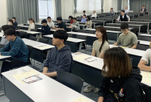 会場の様子