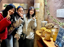 ④食用きのこ栽培工場 見学研修