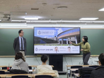 藤田英明教授による挨拶（＠リードウィン）<br>후지타 히데아키 교수의 인사(@리드윈)