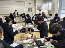 【薬学科】九州文化学園高等学校にて出張講義を実施しました 12月12日(金)