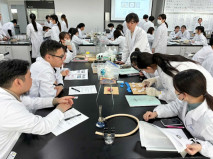 生薬学実習（漢方薬の調製）