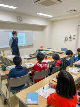 【健康栄養学科】少年サッカークラブチームに所属する選手および保護者へのスポーツ栄養講話の実施