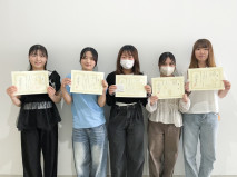【健康栄養学科】令和7年度 後期 成績優秀者(奨励賞、躍進賞)の表彰が行われました。