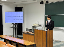 【大学院】観光学専攻内修士論文中間発表会が行われました。