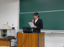 劉　香伶