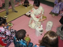 【茶道文化】雛祭り茶道体験！～茶道を通じて国際交流～