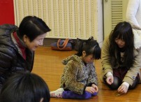 【異文化理解教室】長崎市立尾戸小学校でNIU異文化理解教室を開催しました。