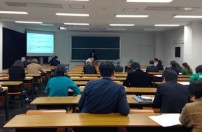 【大学院】人間社会学研究科観光学専攻内の修士論文中間発表会が開催されました。 　