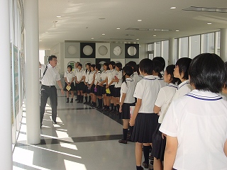 県立大村城南高等学校1年生の皆さんが大学見学に来ました 大学総合トピックス Niuトピックス一覧 長崎国際大学 県立大村城南高等学校1年生の皆さんが大学見学に来ました 大学総合トピックス Niuトピックス一覧 長崎国際大学