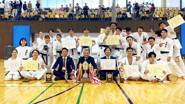 【空手道部】全九州大学空手道選手権大会において男子団体組手優勝、男女形競技にてそれぞれ準優勝！
