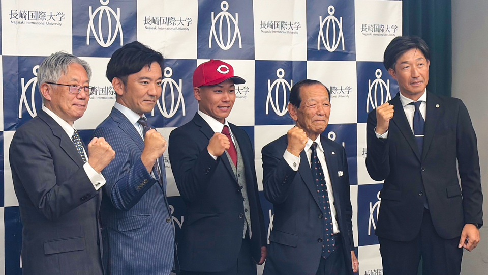 【硬式野球部】本学初！！皆吉海翔選手が広島東洋カープから育成3位指名を受けました！